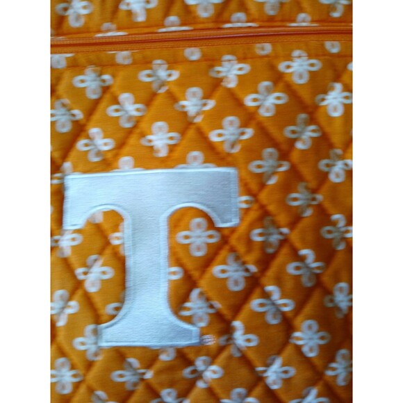 Vera Bradley University Of Tennessee Triple Zip Hipster Purse Orange/White Desig - Picture 4 of 16